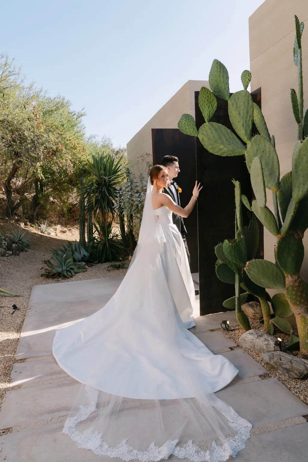 Lauren & Tevyn wedding at Acre, San José del Cabo